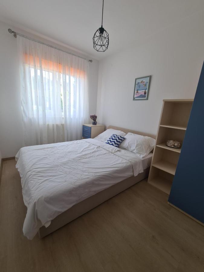 Apartmani Emily Pula Zewnętrze zdjęcie